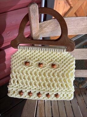 Vintage macrame purse with beads!